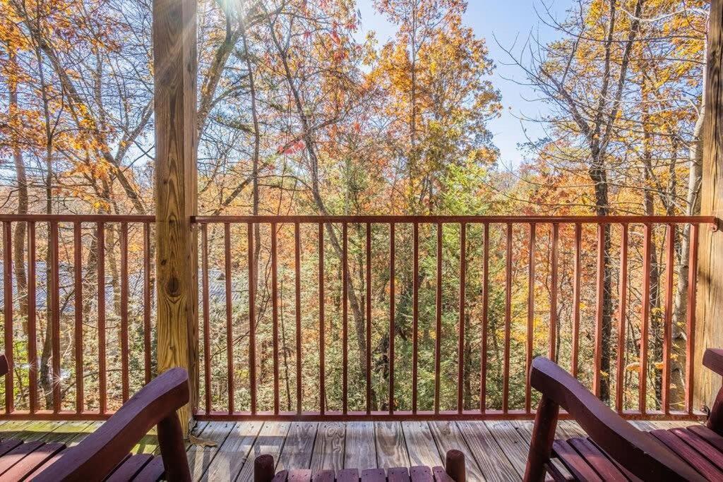 Sasquatch Lodge E Sleeps 13 Gatlinburg Exterior foto