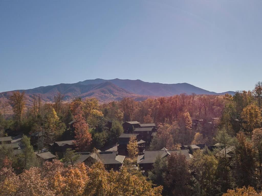 Sasquatch Lodge E Sleeps 13 Gatlinburg Exterior foto